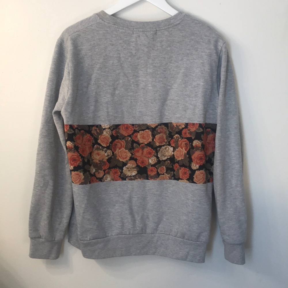 Rose Sweatshirt - Picture 3 of 3